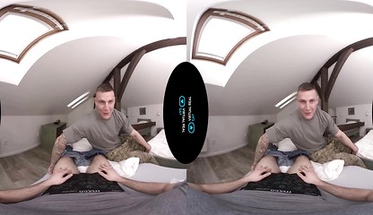 VirtualRealGay.com - Hot soldier