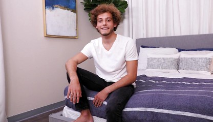 Introducing Californian Surfer Blake Wilder 