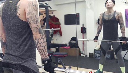 YOSHIKAWASAKIXXX - Japanese Yoshi Kawasaki Works Out Solo