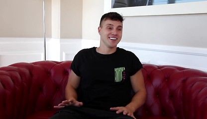 Hot Straight Guys Watch Gay Porn