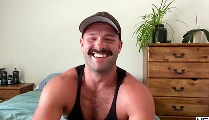 Watch With Us: Tarzan / MEN / Luke Adams, Diego Sans