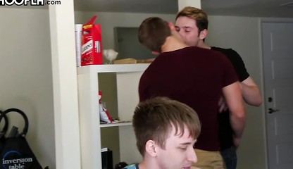 Nick Paul FUCKS Neal Peterson And Gets His First Rimjob
