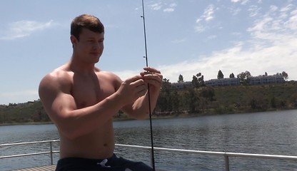 Beefy stud Samuel jacking off