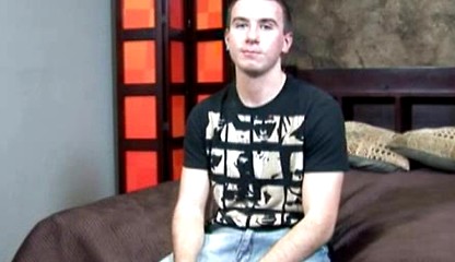 College Dudes - Paul Busts A Nut
