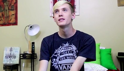 New Hair, Same Horny Boy! - Nick Simpson