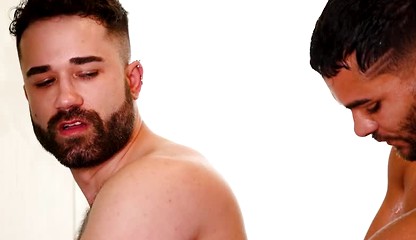 BEACH BOYS PART 3: Damian Night & Jaxon Valor