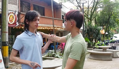Sexy boys Justin Host and Julian Isaza fuck